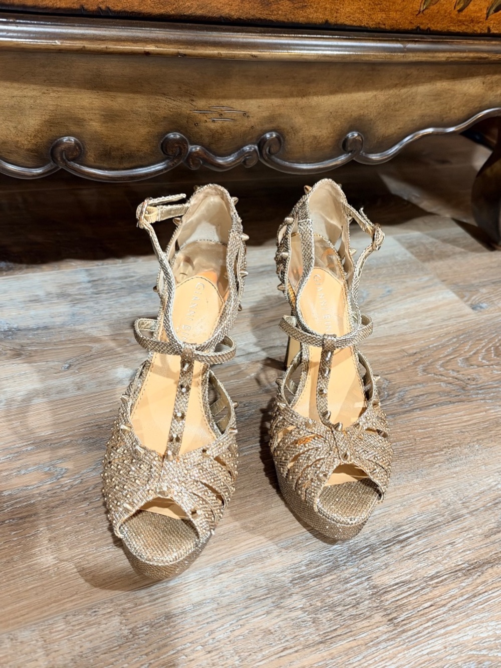 Gianni Bini Gold Rinestones Studs Strappy 5"Heel Women's 8M